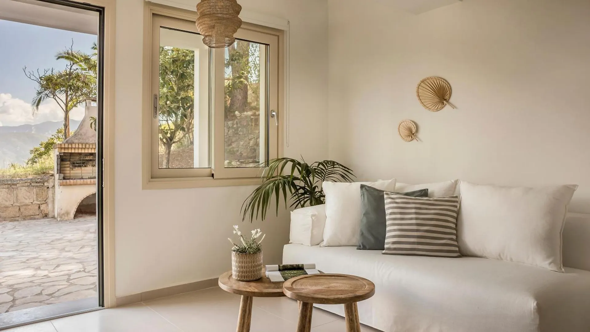360ᵒ Residences Khelmata Greece