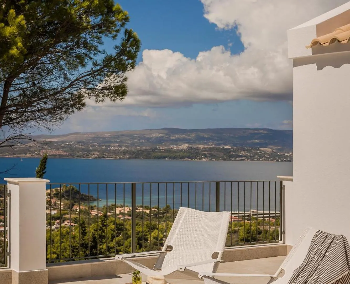 Apartment 360ᵒ Residences Khelmata Greece